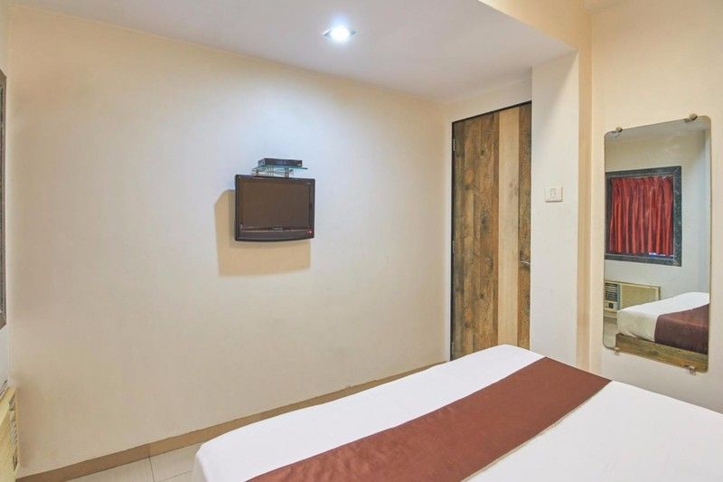 Fabhotel Galaxy Suite Mumbai Bagian luar foto